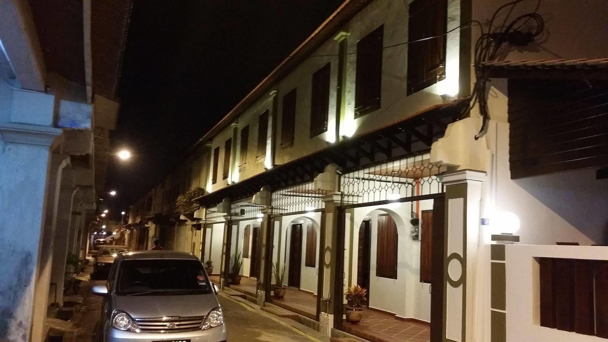 Jawa Street Townstay Malacca Exterior photo