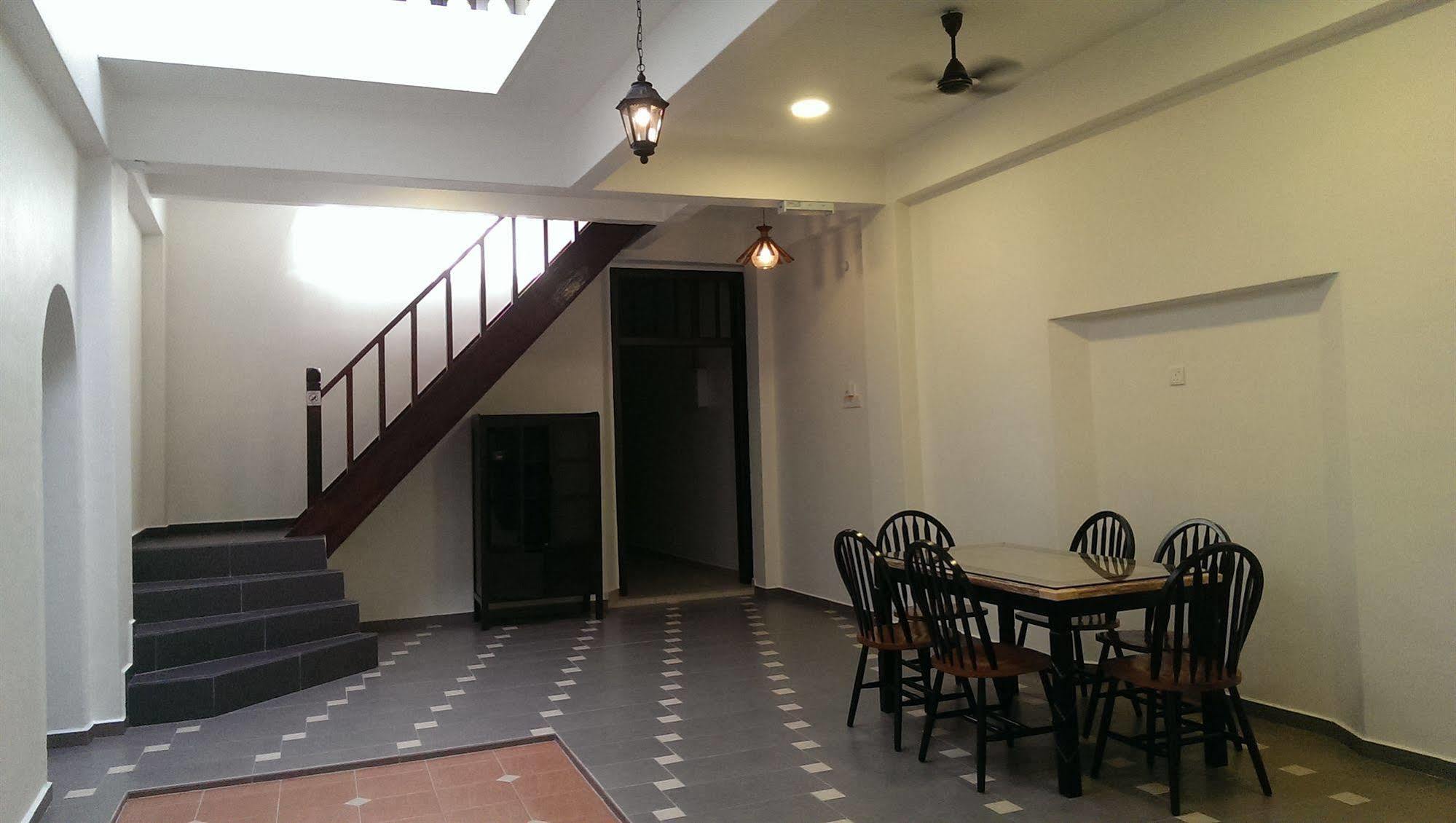 Jawa Street Townstay Malacca Exterior photo
